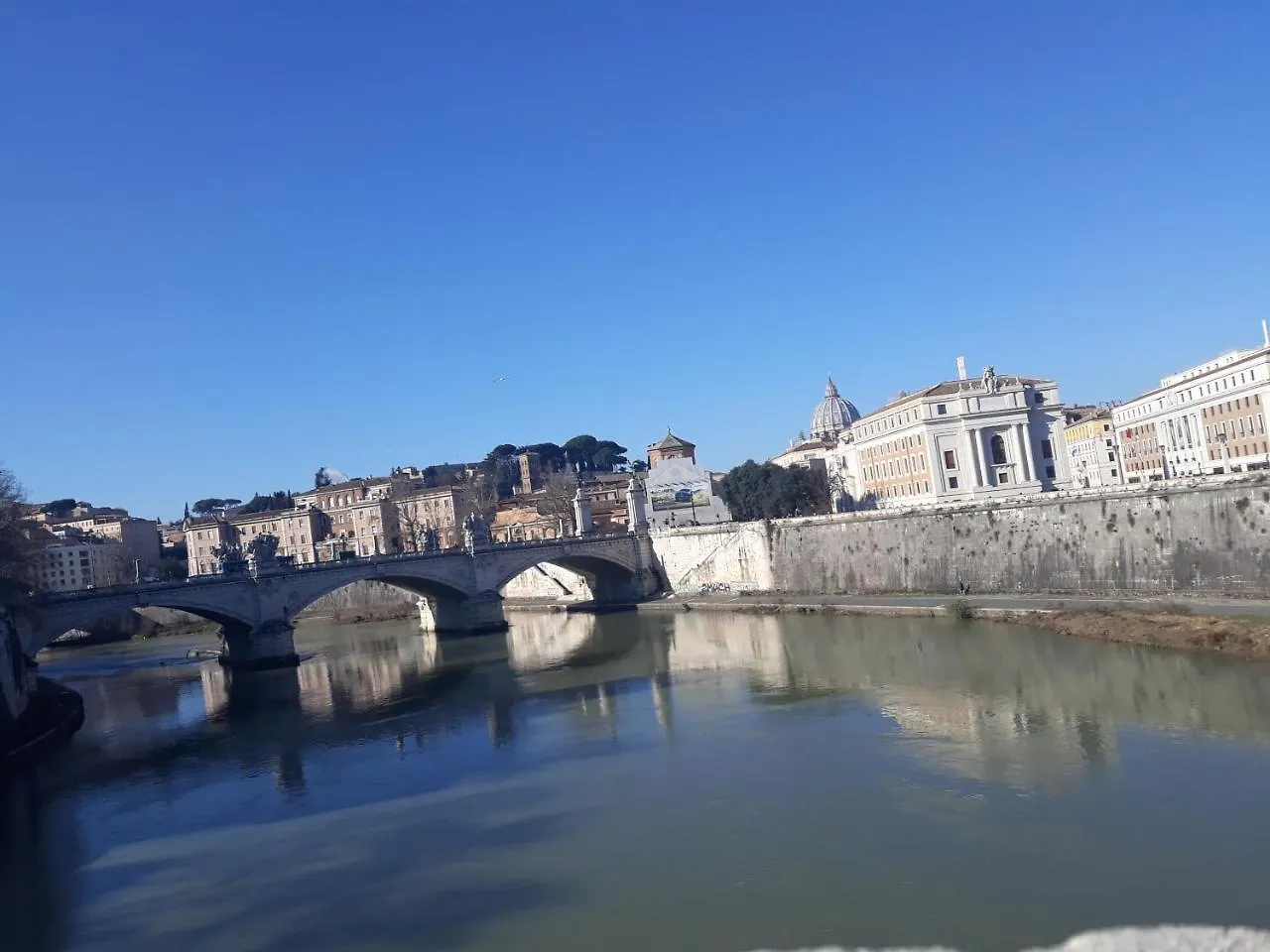 Lungotevere Collection Suite Rome 2*,  Italy